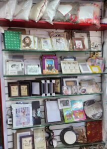 arrow-kodak-photo-studio-1-bandra-west-allinbandra-gifting-7